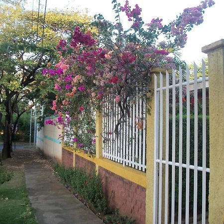 Hostal Casa Los Espinoza 马那瓜湖 外观 照片