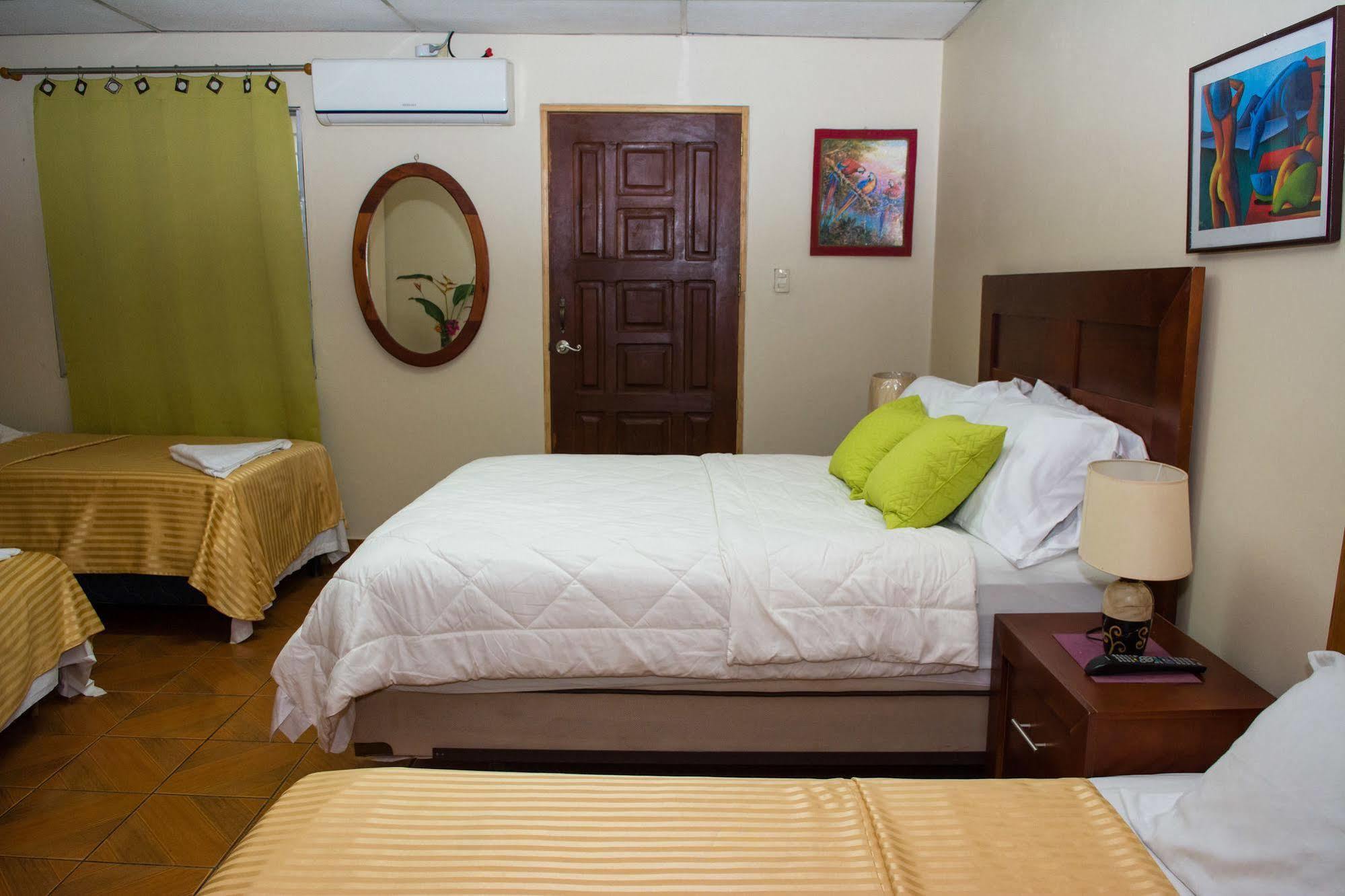Hostal Casa Los Espinoza 马那瓜湖 外观 照片