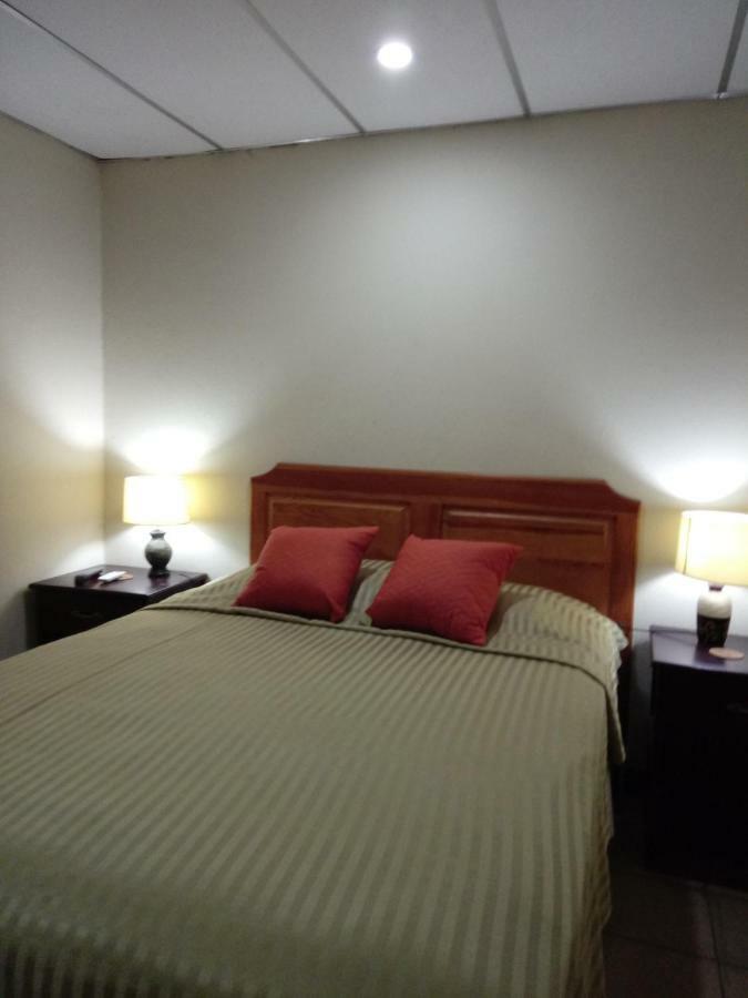 Hostal Casa Los Espinoza 马那瓜湖 外观 照片